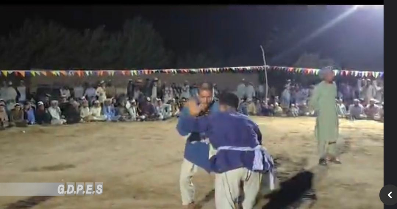 بلخ؛ شورتپه ولسوالۍ کې د ۶۰ کورشکارانو ترمنځ د کورش سیالۍ ترسره شوې