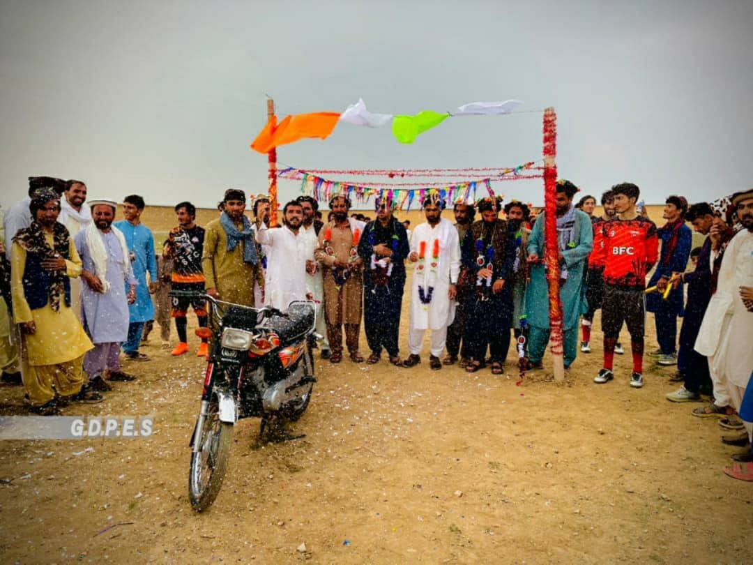 پکتیکا؛ برمل ولسوالۍ کې د ۲۰ لوبډلو ترمنځ د فوټبال سيالۍ پيل شوې 