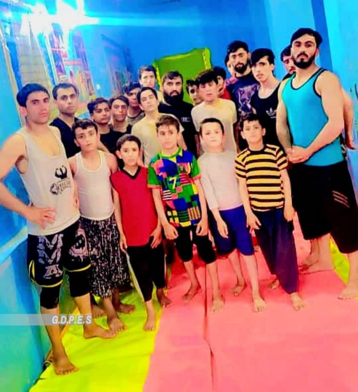 زابل؛ شاجوی ولسوالۍ کې د ۱۸ ورزشکارانو ترمنځ د رزمي ورزشونو سیالۍ ترسره شوې