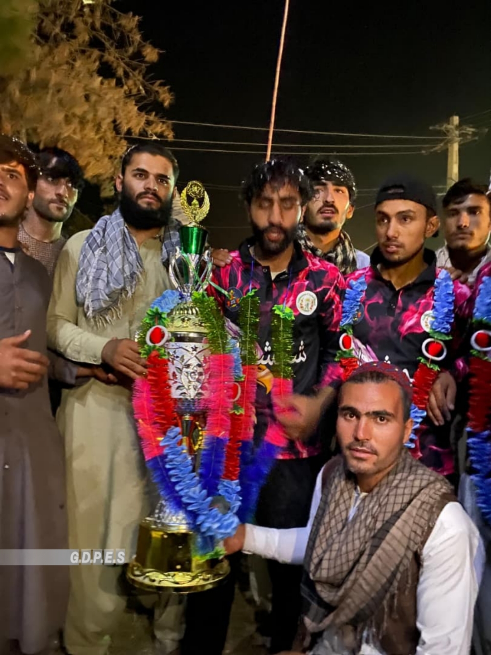 کاپيسا؛ تگاب ولسوالۍ کې د ۱۲ لوبډلو ترمنځ د ټېپ بال کرېکټ سيالۍ پای ته ورسېدې