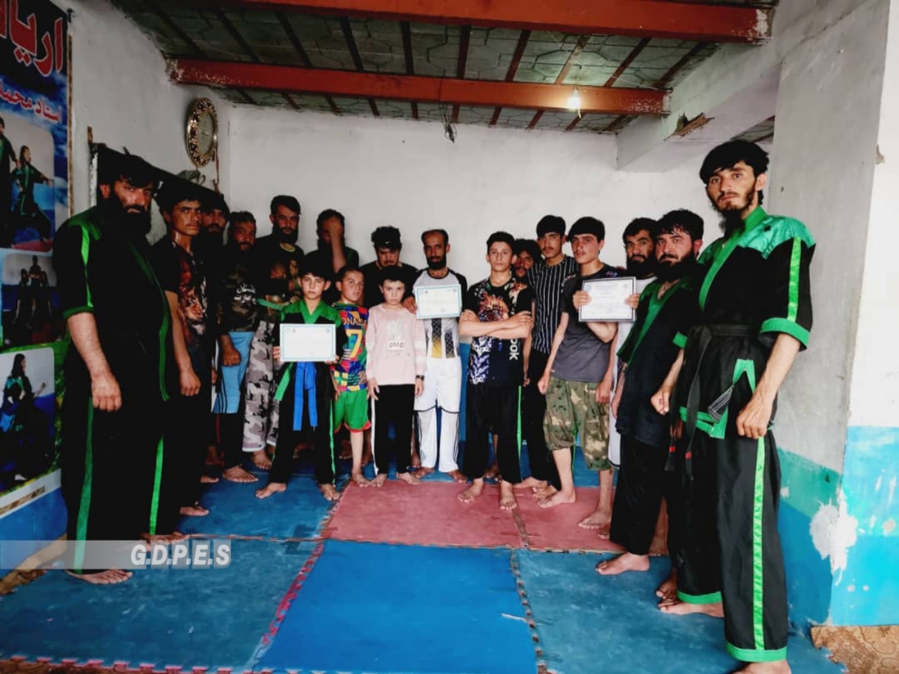 زابل؛ شاجوی ولسوالۍ کې د ٣٠ ورزشکارانو ترمنځ د فول رزم سیالۍ ترسره شوې