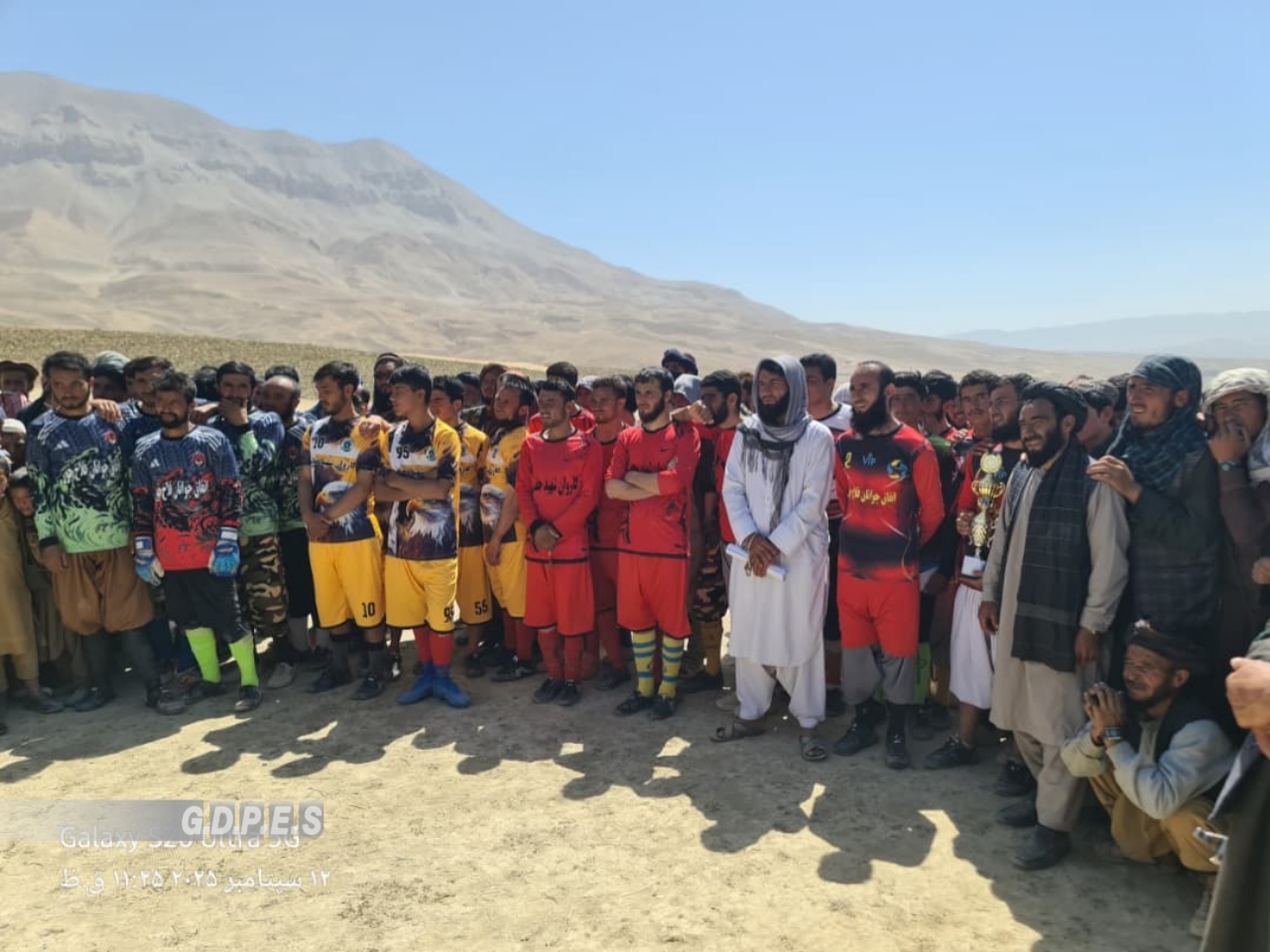 غور؛ مسابقات فوتبال با اشتراک شش تیم با قهرمانی تیم عاقل به پایان رسید