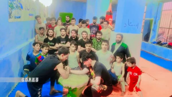 زابل؛ شاجوی ولسوالي کي د ٣٠ ورزشکارانو ترمنځ د لاس چپه کولو سیالۍ ترسره شوې