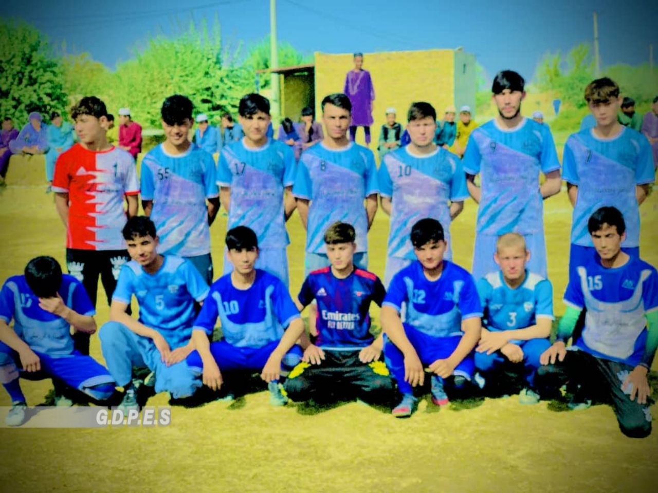 کندز؛ قلعه زال ولسوالۍ کې د ۱۲ لوبډلو ترمنځ د فوټبال سیالۍ پای ته ورسېدې