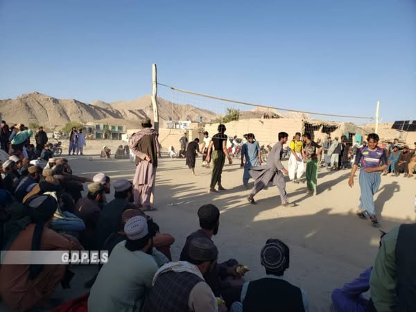 ارزګان؛ خاص ارزګان ولسوالۍ کې د ۲۳ لوبډلو ترمنځ د والیبال سیالۍ پیل شوې
