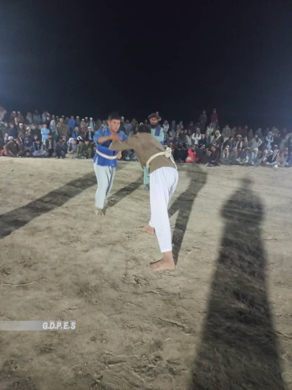 بلخ؛ چاهي ولسوالۍ کې د ۶۰ پهلوانانو ترمنځ د کورش سيالۍ وشوې