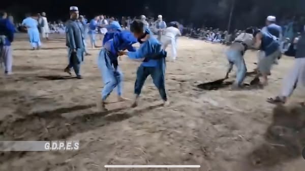 بلخ؛ مسابقات کورش با اشتراک ۱۰۰ ورزشکار در ولسوالی شورتپه برگزار شد