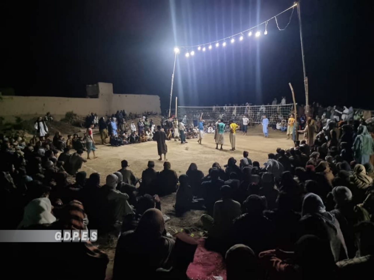 بلخ ؛ چهاربولک ولسوالۍ کې د نهو لوبډلو ترمنځ د واليبال سیالۍ ترسره شوې