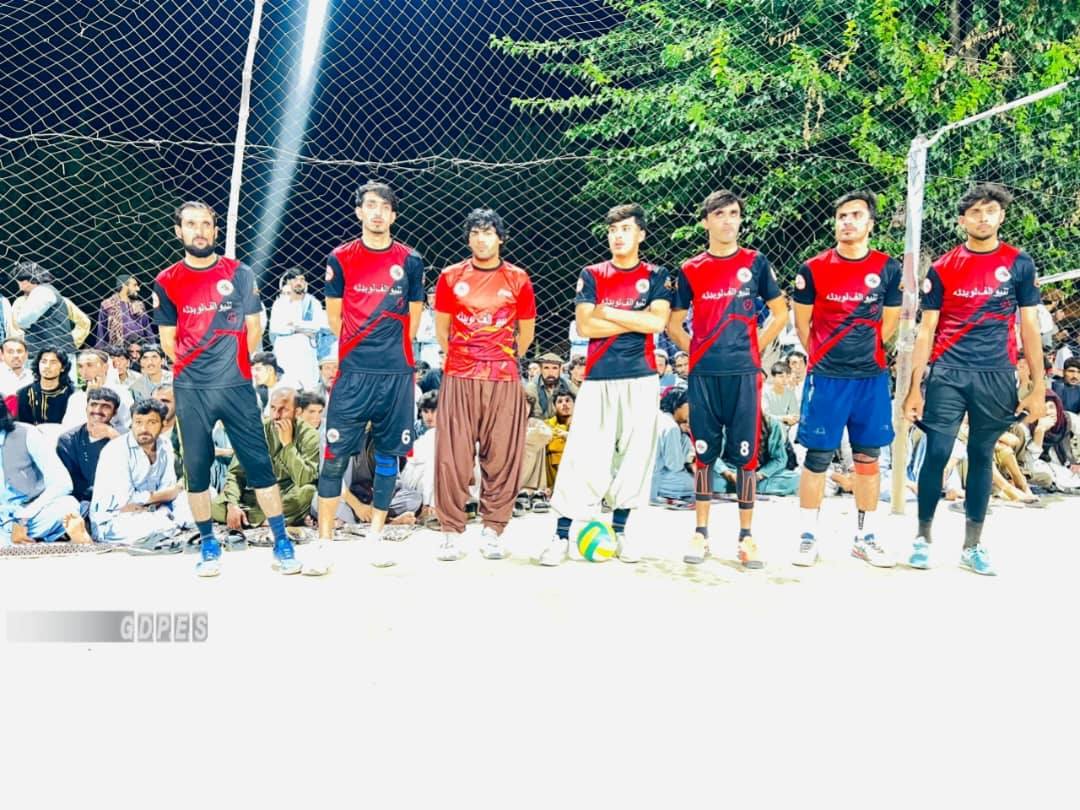 خوست کې د لسو لوبډلو ترمنځ د والیبال سیالۍ پای ته ورسېدې