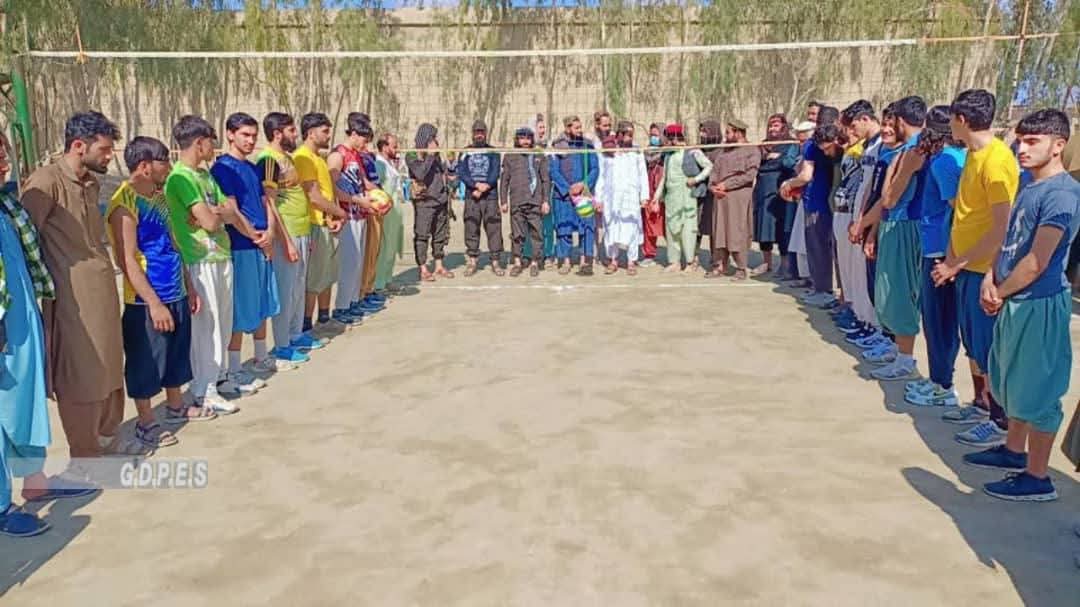 ننګرهار؛ چپرهار ولسوالۍ کې د ١٨ لوبډلو ترمنځ د والیبال سیالۍ پیل شوې