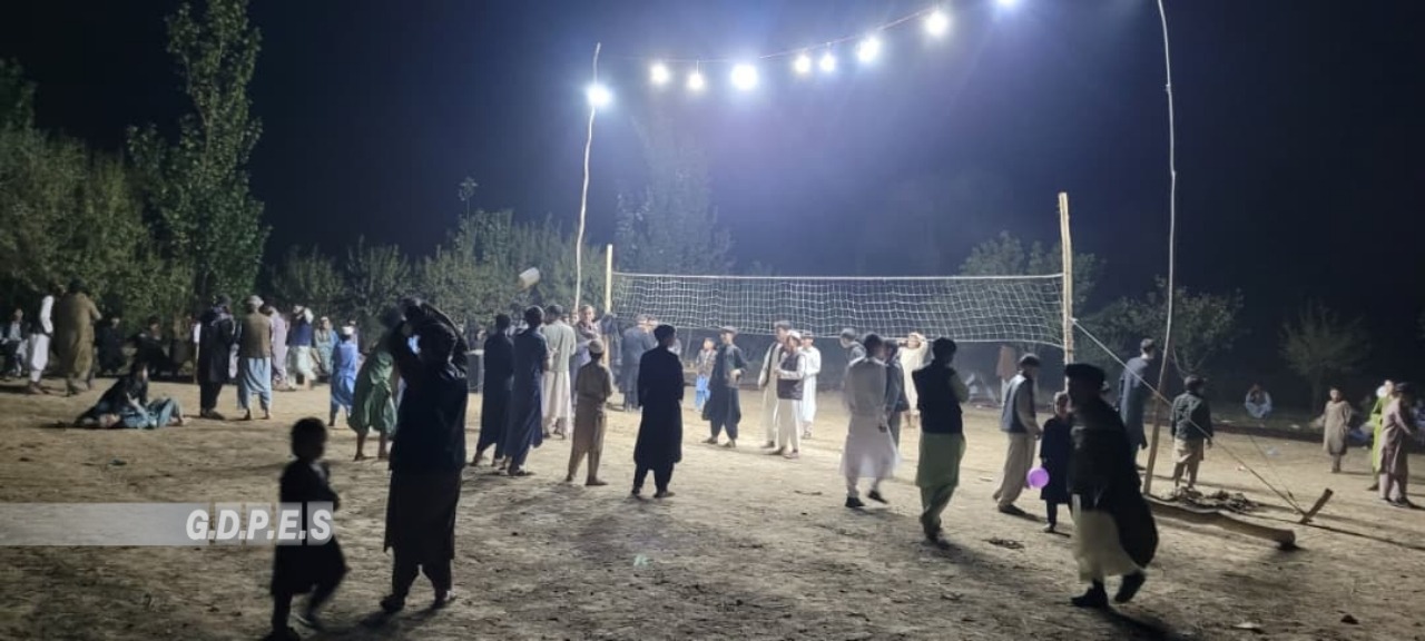 کندز؛ مسابقات والیبال با اشتراک هشت تیم در ولسوالی قلعه زال برگزار شد 