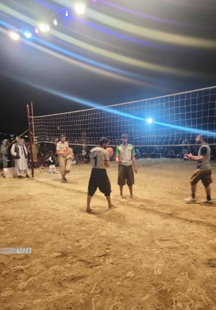 بلخ؛ بلخ ولسوالۍ کې د اتو لوبډلو ترمنځ د واليبال سيالۍ ترسره شوې