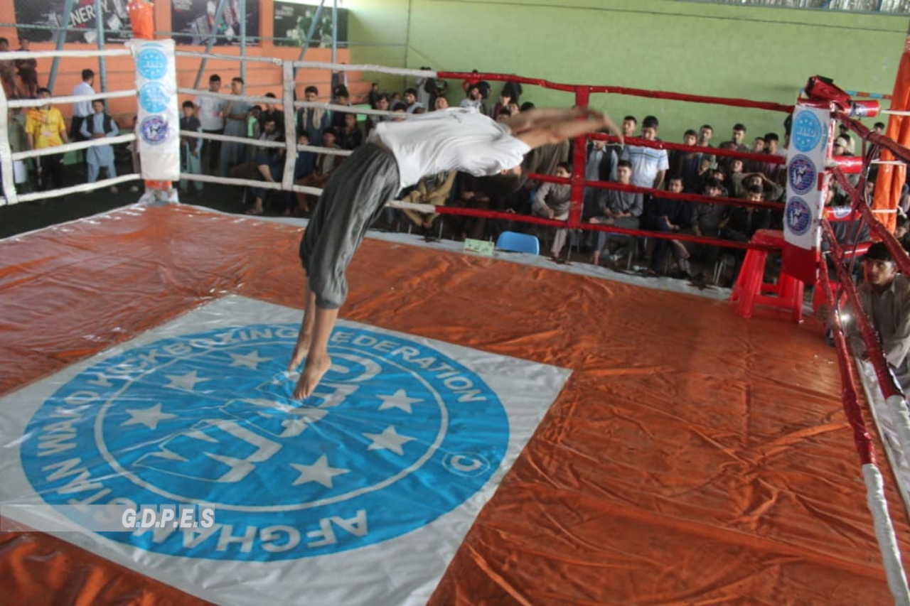 بلخ؛ نمایشات جمناستیک میان ۱۰ ورزشکار در شهر مزار شریف برگزار گردید