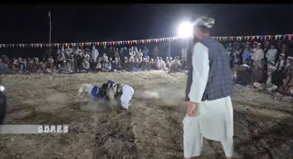 بلخ؛ مسابقات پهلوانی کورش با اشتراک ۸۰ ورزشکار در ولسوالی شورتپه برگزار گردید