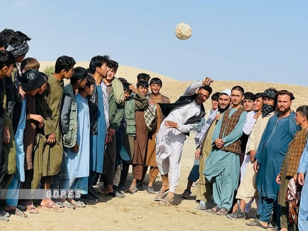 تخار؛ کلفګان ولسوالۍ کې د ۳۰ ورزشکارانو ترمنځ د تیږې اچولو سیالۍ وشوې