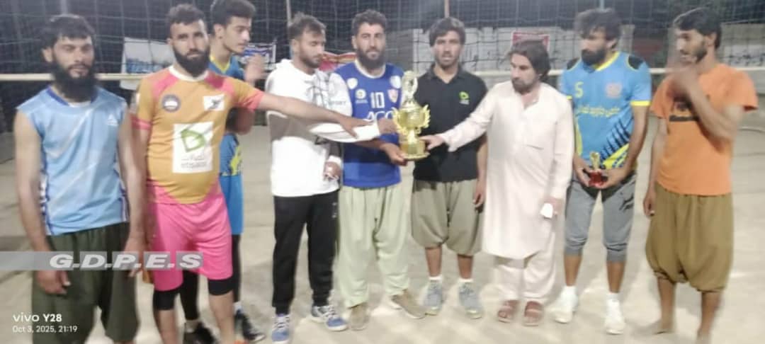 لغمان کې د اتو لوبډلو ترمنځ د والیبال سیالۍ پای ته ورسېدې