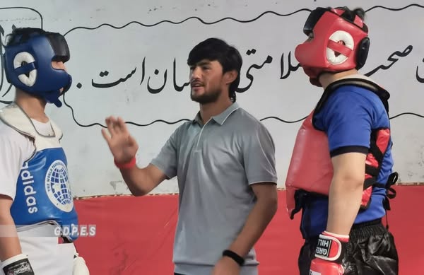 سمنگان؛ رقابت های موی تای با اشتراک ۳۰ تن در شهر ایبک برگزار شد