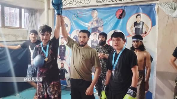 زابل؛ رقابتهای سامبو کورش میان ۳۴ پهلوان برگزار شد