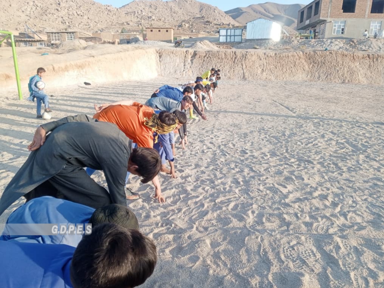 دایکندی؛ رقابت های دوش با اشتراک ۲۶ تن در ولسوالی شهرستان برگزار شد