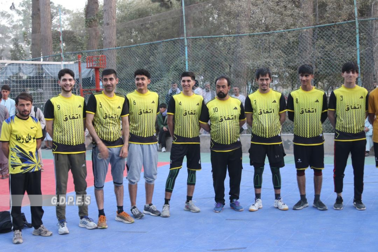 هرات؛ مسابقات جام کلپ های والیبال با قهرمانی تیم اتفاق به پایان رسید