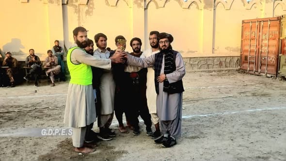 زابل؛ مرکز قلات ښار کې د شپږو لوبډلو ترمنځ د رسۍ کشولو سیالۍ ترسره شوې