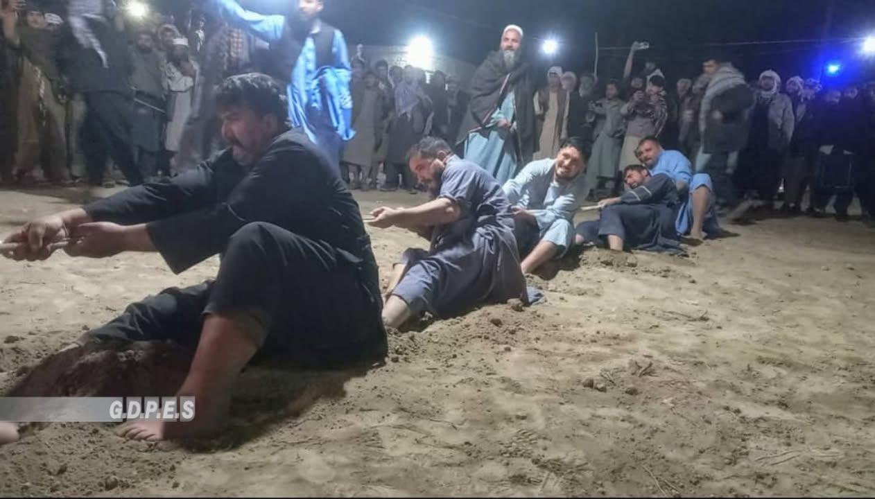 بلخ؛ بلخ ولسوالۍ کې د څلورو لوبډلو ترمنځ د رسۍ کشونې سيالۍ وشوې