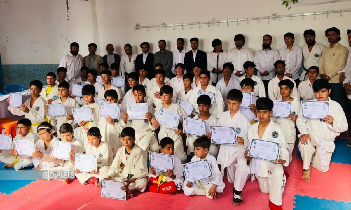 هرات؛ مسابقات "جام صلح و دوستی" تکواندو ای تی اف با اشتراک ۶۵ ورزشکار برگزار شد