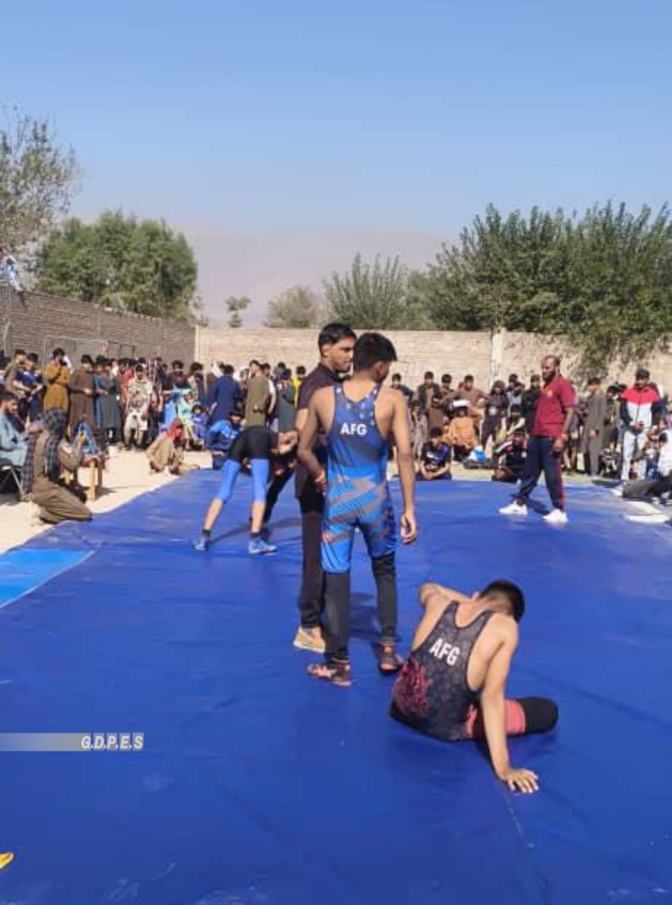 ننګرهار؛ سره رود ولسوالۍ کې د ۱۰۰ ورزشکارانو ترمنځ د پهلواني سیالۍ ترسره شوې