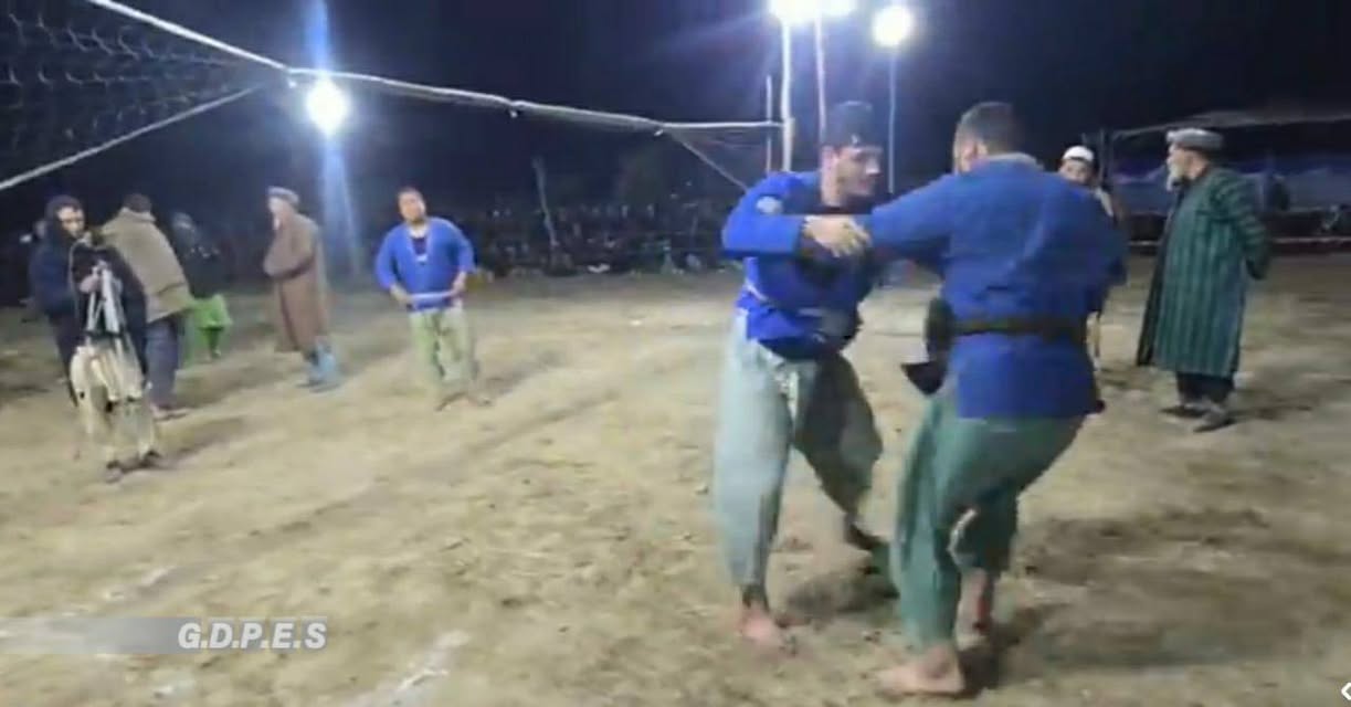 بلخ؛ مسابقات محلی کورش میان ۱۰۰ ورزشکار در ولسوالی شورتپه برگزار شد