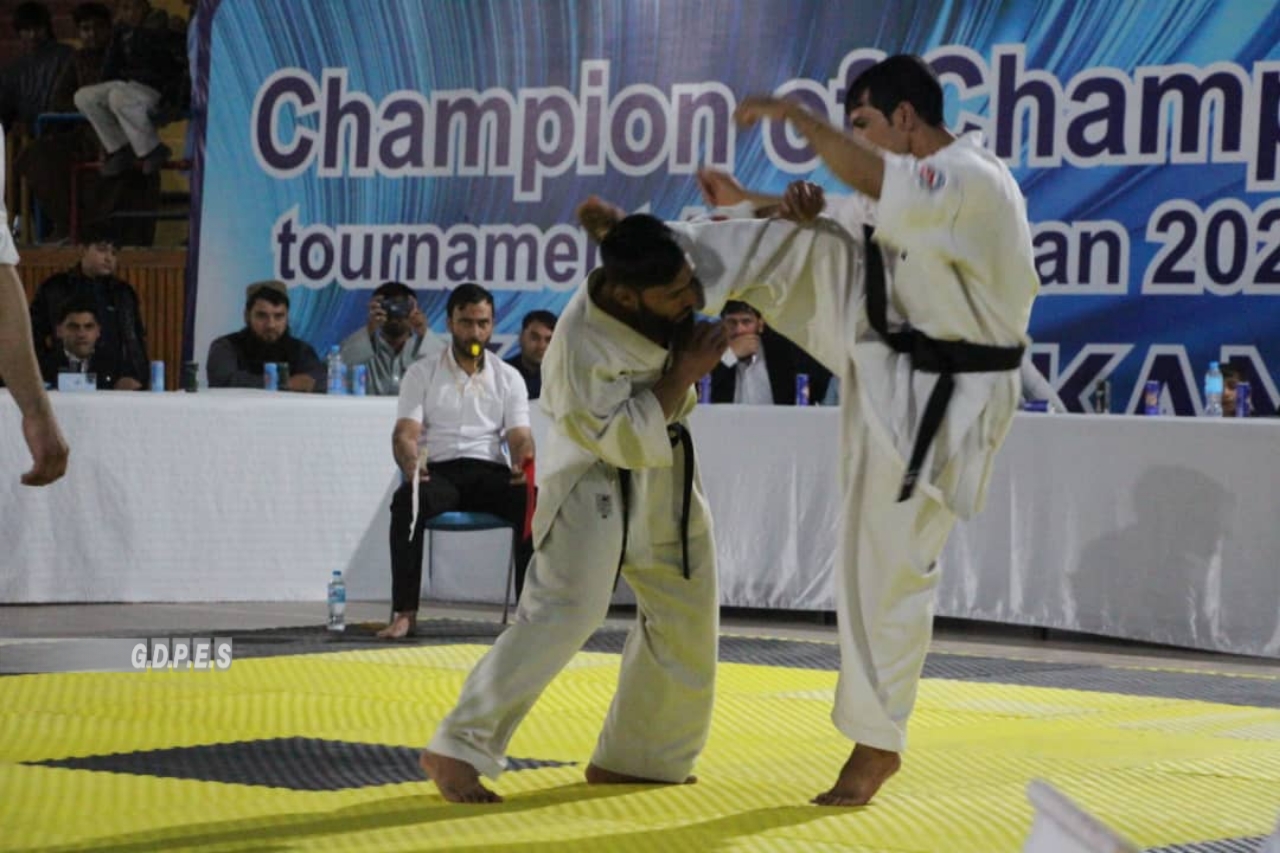 هرات؛ مسابقات کیوکوشین کاراته با اشتراک ۲۰۰ ورزشکار برگزار گردید