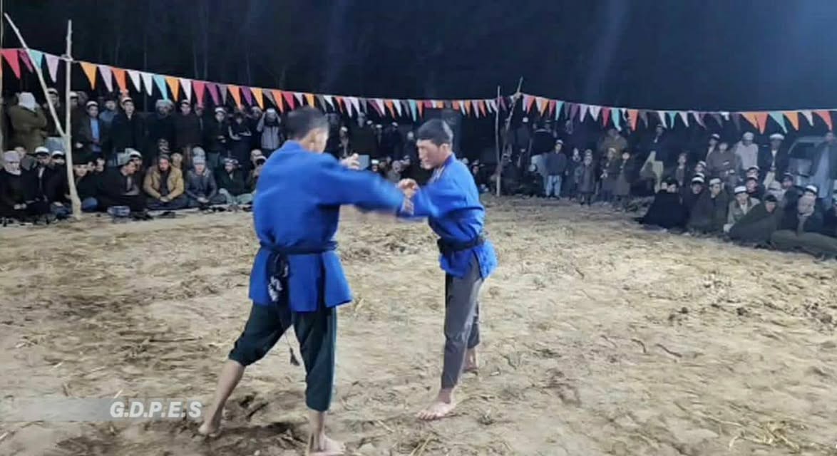 بلخ؛ مسابقات محلی کورش میان ۷۰ ورزشکار در ولسوالی کلدار برگزار شد