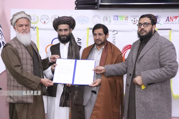 کابل؛ محفل تقدیر از محمد یوسف کارگر به مناسبت عضویت در کمیته تخنیکی و انکشافی فیفا برگزار شد