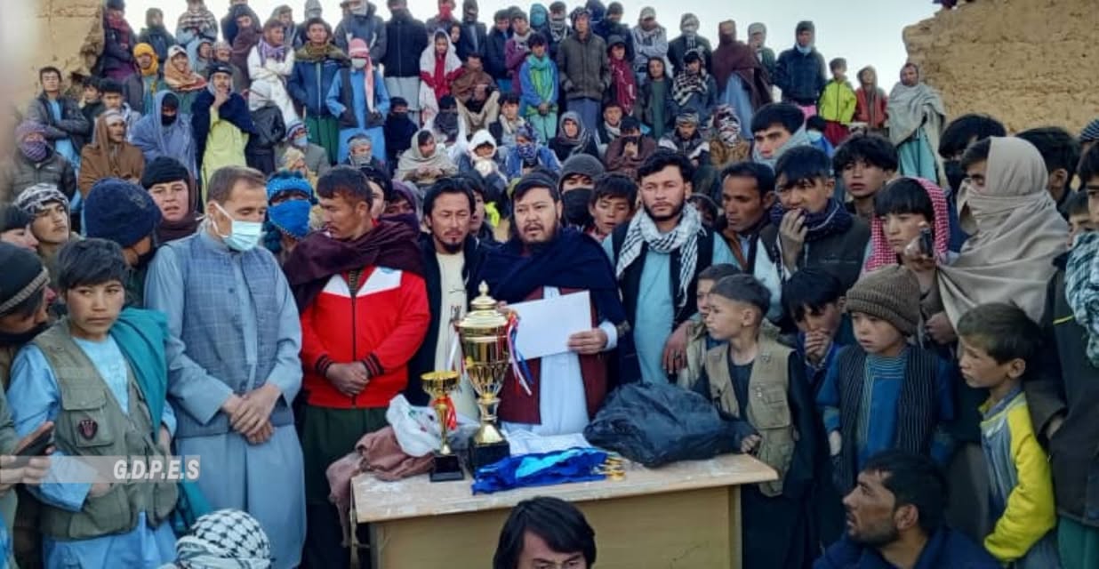 دایکندی؛ مسابقات فوتبال با اشتراک ۱۸ تیم با قهرمانی تیم ستارگان پشتروق به پایان رسید