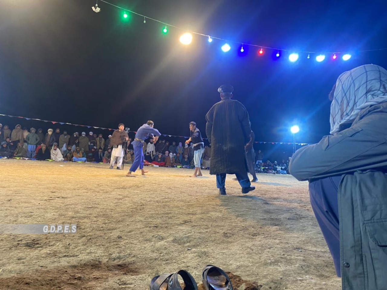 بلخ؛ مسابقات محلی کورش با اشتراک ۱۰۰ ورزشکار در ولسوالی دولت آباد برگزار شد