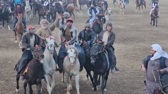 کندز کې د ٧٠ چاپندازانو ترمنځ د وزلوبې سیالۍ وشوې