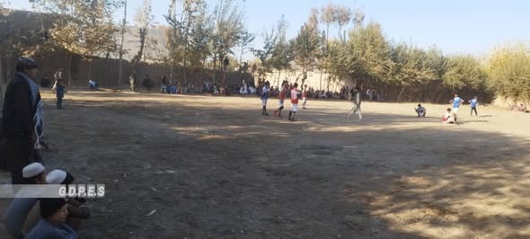 کندز؛ کلباد ولسوالۍ کې د اتو لوبډلو ترمنځ د فوټبال سيالۍ پای ته ورسېدې