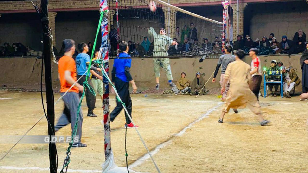 جوزجان؛تیم آریانا قهرمان رقابت های والیبال قریه چوباش خورد ترکمینه شد