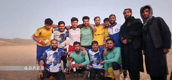 پکتیا؛ په احمدابا ولسوالۍ کې د ۱۲ لوبډلو ترمنځ د فوټبال سیالۍ پای ته ورسېدې