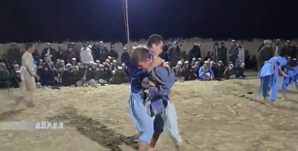 بلخ؛ چاهي ولسوالۍ کې د ۶۰ پهلوانانو ترمنځ د کورش سيالۍ وشوې