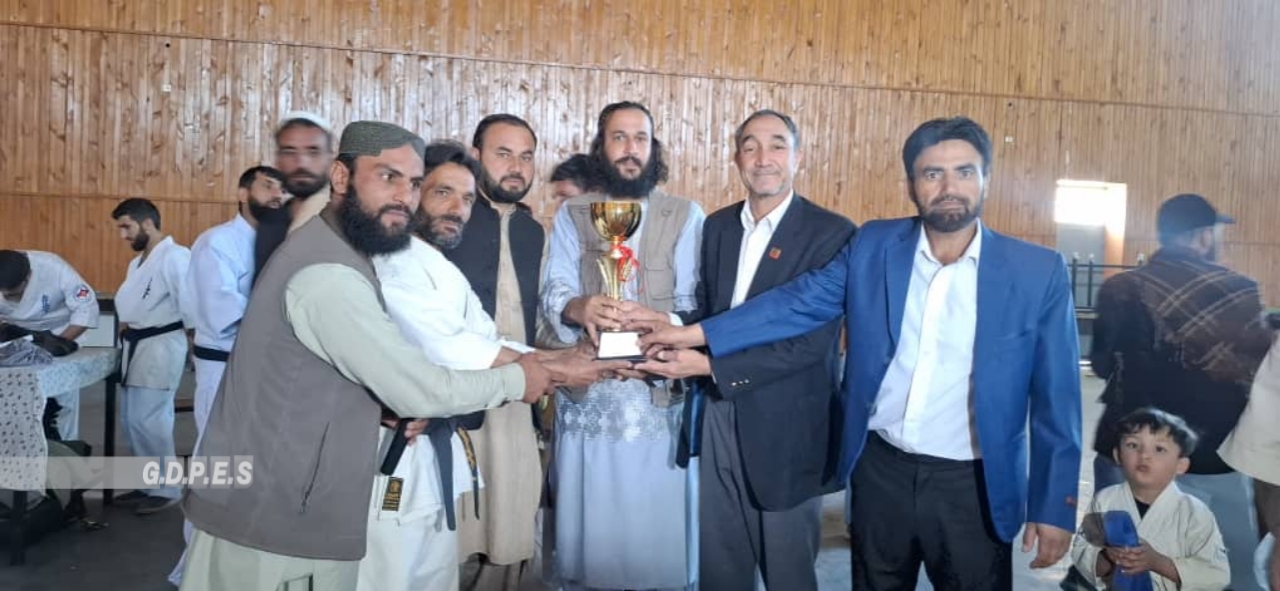 لوگر؛ رقابت های سوکیوکوشین کاراته با اشتراک ۵۲ تن در شهر پل علم پایان یافت