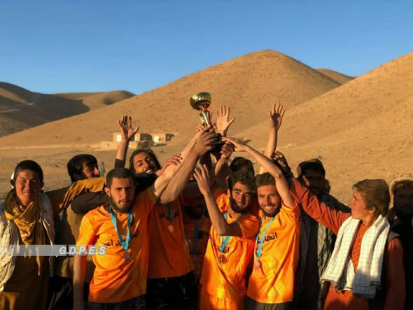 غور؛ مسابقات فوتبال با اشتراک ده تیم با قهرمانی تیم درخشان نورکوه به پایان رسید