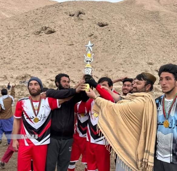 غور؛ مسابقات فوتبال با اشتراک شش تیم با قهرمانی تیم پیروزی یکه سنگ به پایان رسید