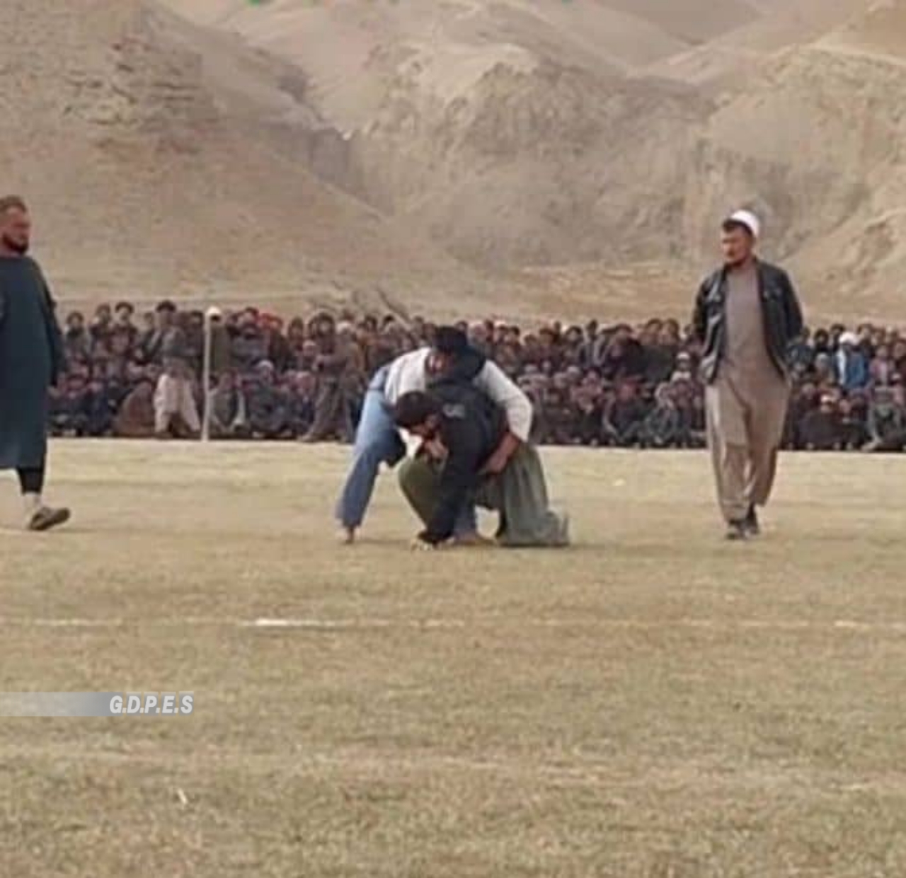 سرپل؛ مسابقات پهلوانی کورش با اشتراک ۷۰ ورزشکار در ولسوالی الفتح برگزار گردید