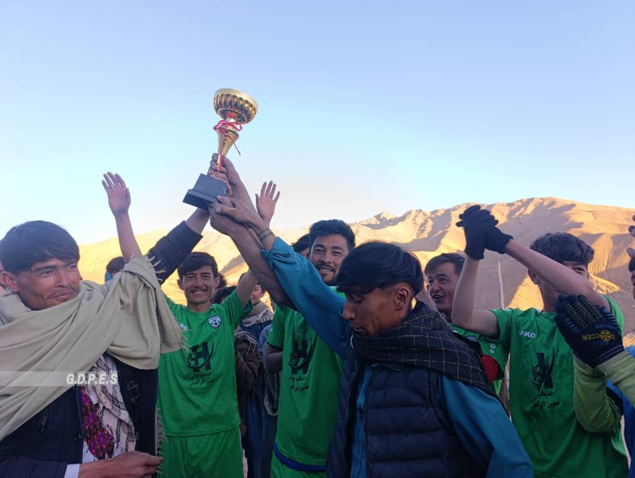 دایکندی؛ مسابقات فوتبال با اشتراک شش تیم با قهرمانی تیم حسین ابراهیمی به پایان رسید