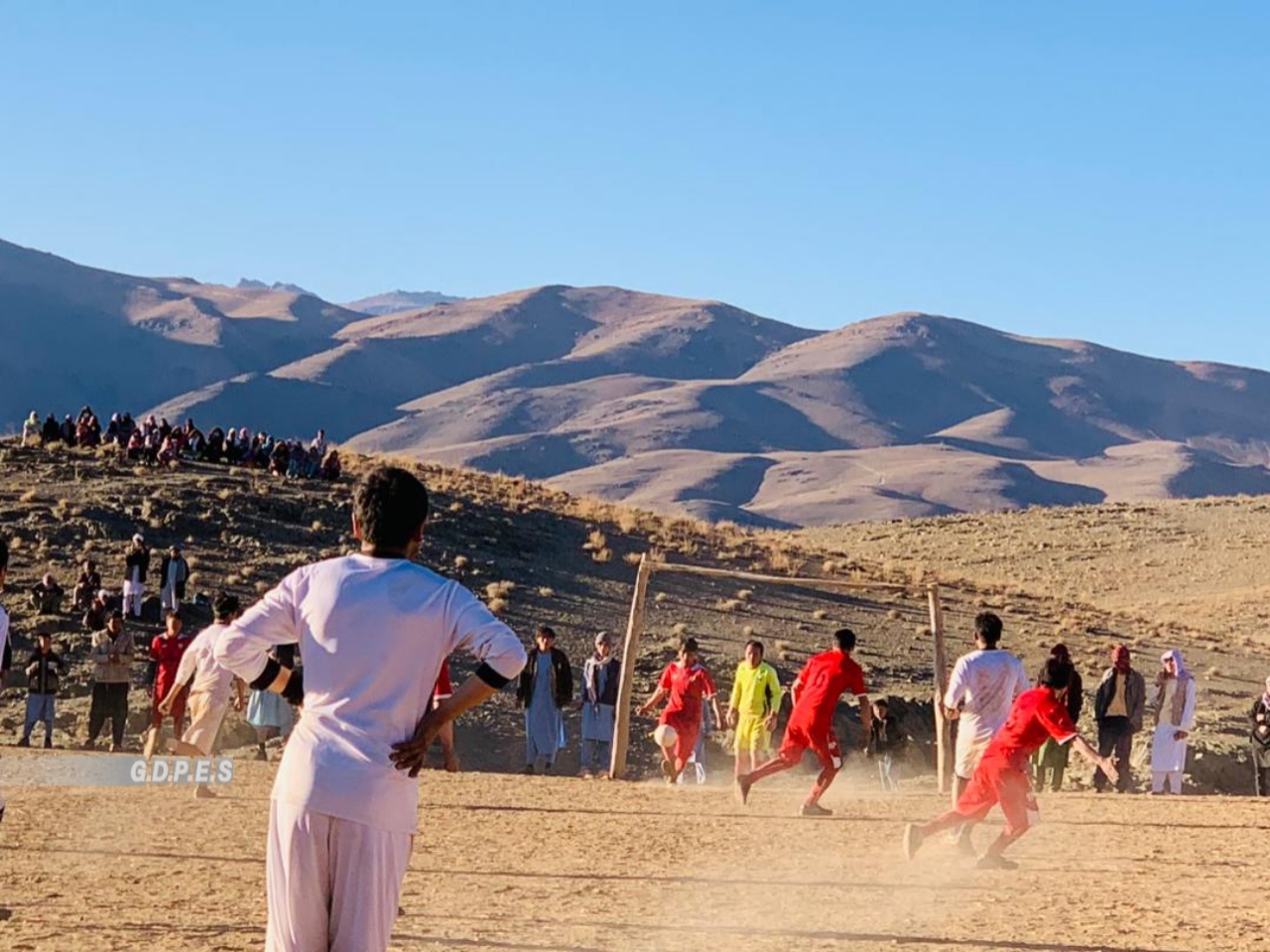 میدان وردک؛ رقابت‌های فوتسال میان ۱۲ تیم در ولسوالی بهسود به پایان رسید