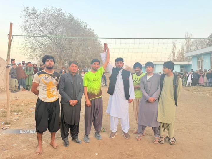 کندز؛ امام صاحب ولسوالۍ کې د شپږو لوبډلو ترمنځ د واليبال سيالۍ وشوې
