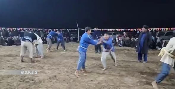 بلخ؛ بلخ ولسوالۍ کې د ۱۰۰ پهلوانانو ترمنځ د کورش سيالۍ وشوې