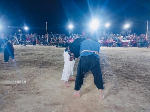 جوزجان؛ مسابقات پهلوانی محلی با اشتراک ۱۲۰ ورزشکار در ولسوالی خواجه دوکوه برگزار شد