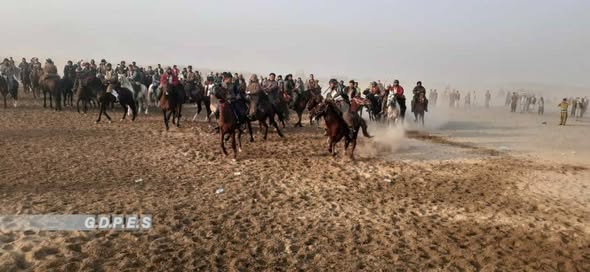 کندز؛ په امام صاحب ولسوالۍ کې د ٧٠ چاپ اندازانو ترمنځ د وزلوبې سيالۍ وشوې