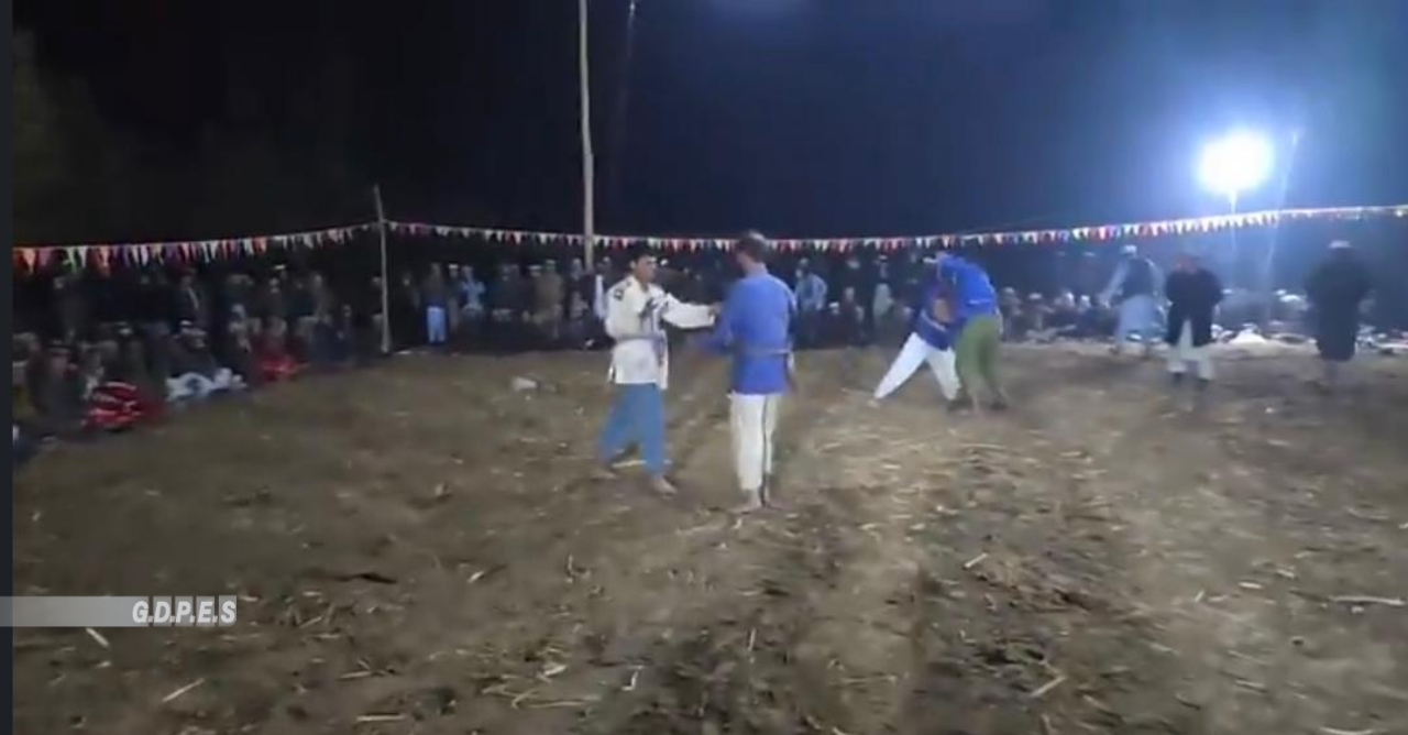 بلخ؛ شورتپې ولسوالۍ کې د ۱۰۰ پهلوانانو ترمنځ د کورش سيالۍ شوې